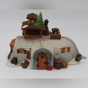 Dickens Village David Copperfield RARE WHITE PEGGOTTY’s SEASIDE COTTAGE” in box